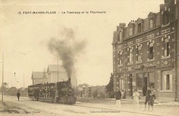 Le Tramway et la Pharmacie