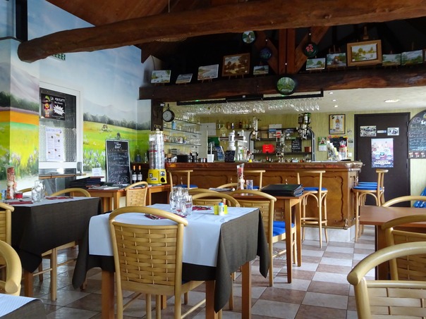 Ch'Ti Quin Quend interior.JPG