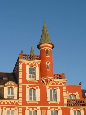Hôtel Les Tourelles.jpg