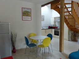 Interior 04