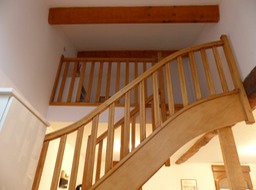 Interior 06
