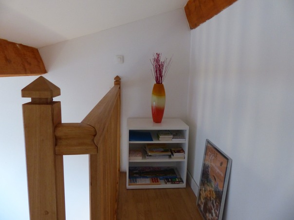 Interior 08