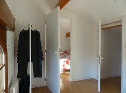 Interior 10