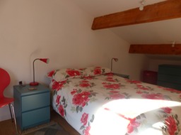 Interior 12